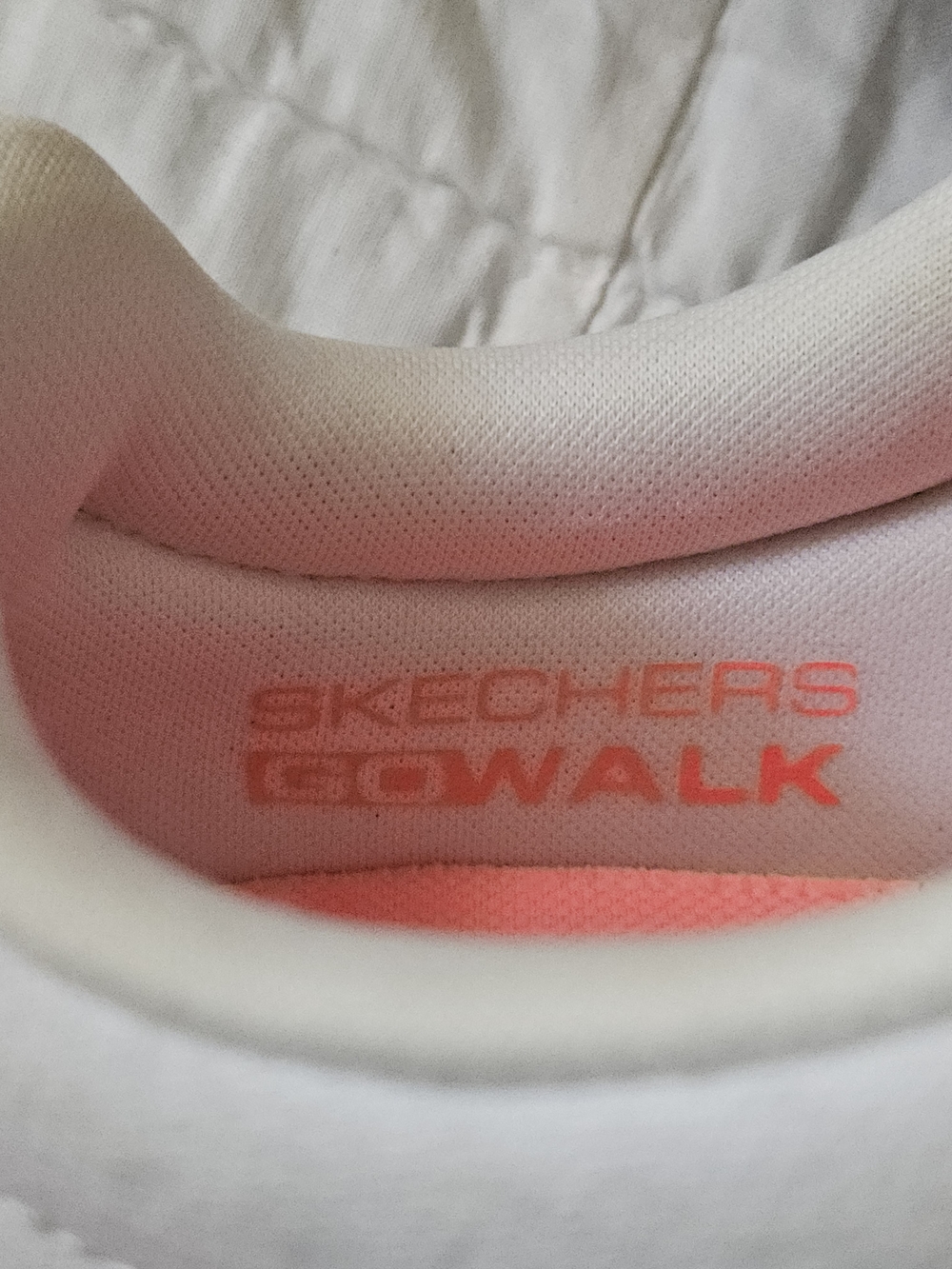 Skechers GOwalk Women's White w/ Pink Accents Sneakers- Size  7 - Picture 6 of 6